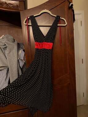 Vintage Y2K Ruby Rox Black and White Polka Dot V-Neck Dress with Red Sash